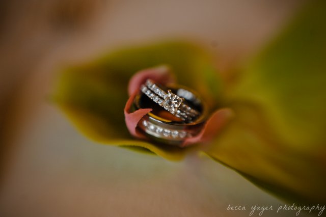 nashville weddings, rings, flower, outdoor, details, gaylord springs